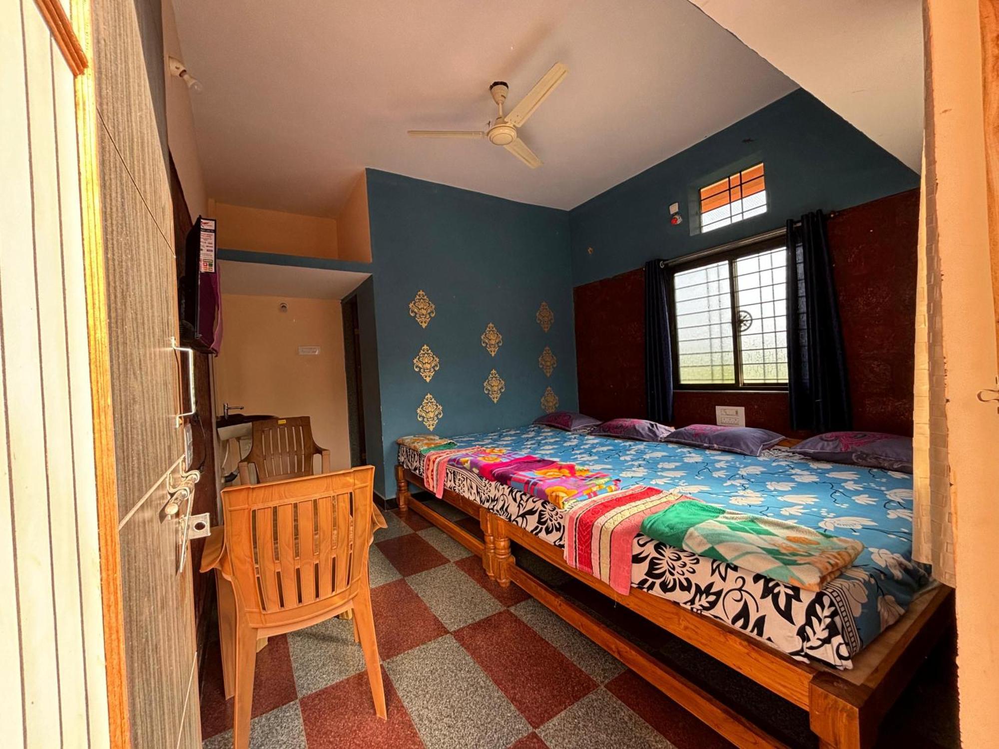 Dandeli Nakadi Home Stay Zewnętrze zdjęcie