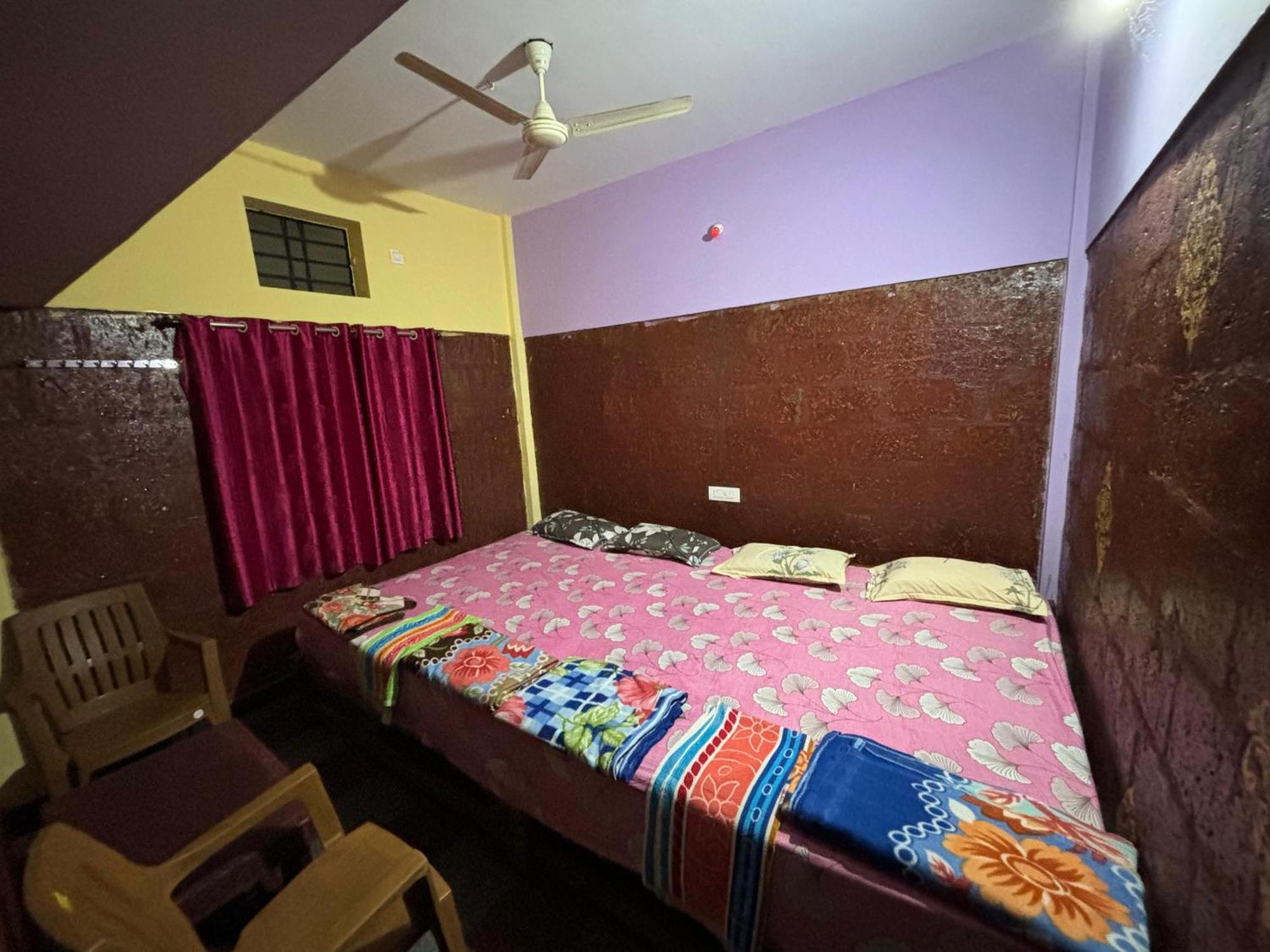 Dandeli Nakadi Home Stay Zewnętrze zdjęcie